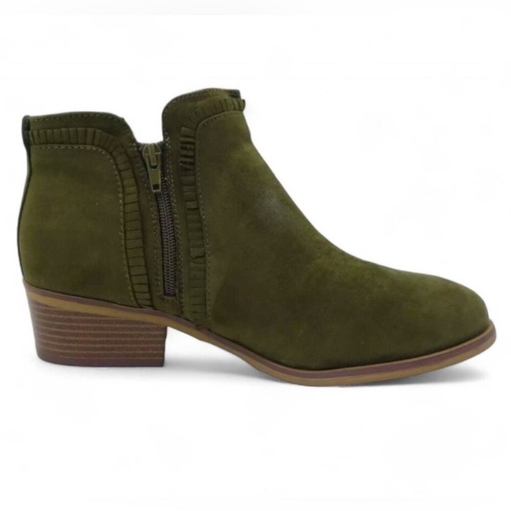 NEW MIA Women's Mable Vegan Suede Bootie